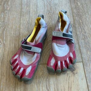 Vibram FiveFingers Barefoot Running Minimalist